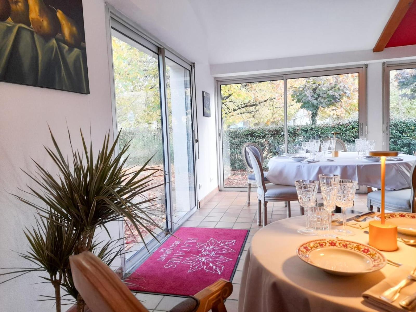 Etauliers Hotel Platanes - Kb Hotel Group מראה חיצוני תמונה