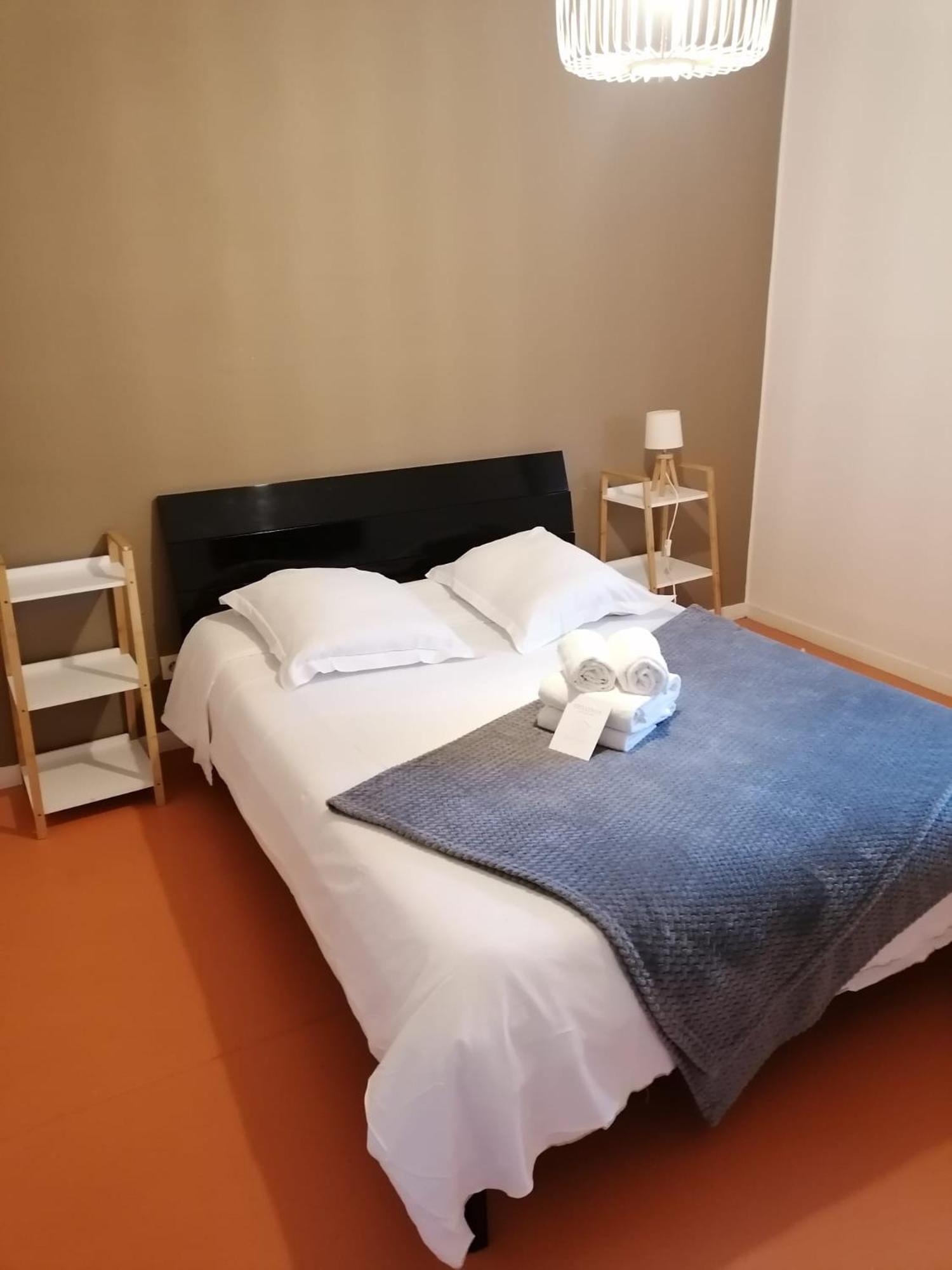 Etauliers Hotel Platanes - Kb Hotel Group מראה חיצוני תמונה